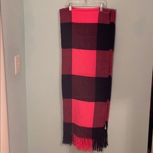 PINK checkered blanket